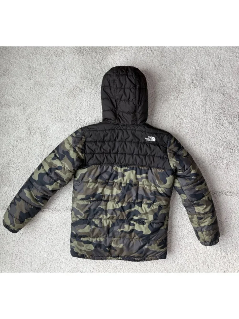 North Face Coat Boys Size Medium 10/12 Fleece Lined Hooded Camo Puffer